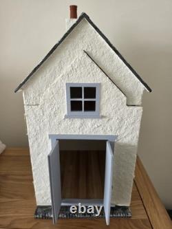 Julie Bennett OOAK Hand Made Miniature 12th Scale Doll House