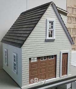 Lansdowne 112 scale Dollhouse ONE car garage/workshop