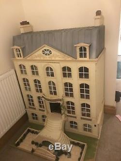 Large Dolls House