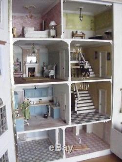 Large Georgian dolls house