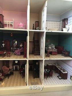 Large Old Dolls House