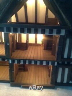 Large Robert Stubbs Tudor Dolls House