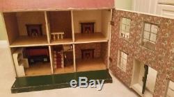 Lines Bros Triang Wooden Dhi Dolls House 1920s