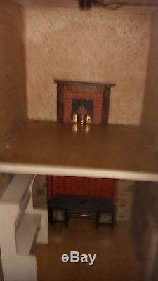 Lines Bros Triang Wooden Dhi Dolls House 1920s