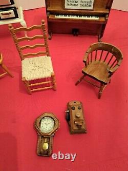 Lot Vintage Wood Dollhouse Doll House Furniture Miniature Soooo Cute