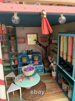 MINIATURE CANDY SHOP? Doll House NEW! Filled With Miniature Objects, Lights