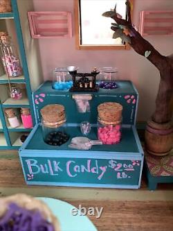 MINIATURE CANDY SHOP? Doll House NEW! Filled With Miniature Objects, Lights