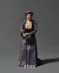 Maggie Smith as Lady Crawley, Miniature 112, OOAK, Art Sculpture by AMSTRAM