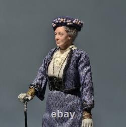 Maggie Smith as Lady Crawley, Miniature 112, OOAK, Art Sculpture by AMSTRAM