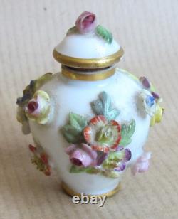 Meissen True Miniature Dolls House Lidded Urn Applied Flowers C1885 (12660)