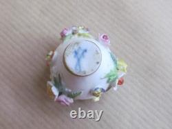 Meissen True Miniature Dolls House Lidded Urn Applied Flowers C1885 (12660)