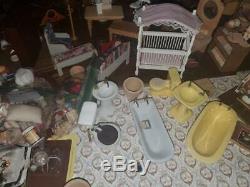 Miniature Doll House LOT Over 100 Items, Furniture, Dolls, Bathroom, Kitchen, Misc