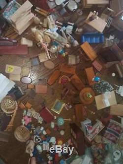 Miniature Doll House LOT Over 100 Items, Furniture, Dolls, Bathroom, Kitchen, Misc