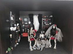 Miniature Dolls House Gothic Skeleton Wedding Roombox Diorama In 112 scale