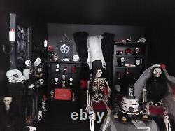 Miniature Dolls House Gothic Skeleton Wedding Roombox Diorama In 112 scale