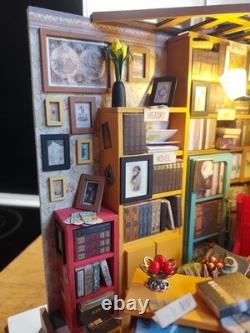 Miniature Dolls House Sam's Study Library Room fully assembled and built Diorama
