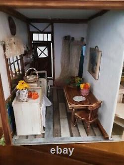 Miniature Dollshouse