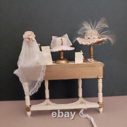 Miniature Fashion Shop Table 1/12 dollshouse by A&R Miniatures