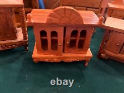 Miniature Wooden Doll House Furniture 112 Scale