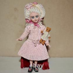 Miniature porcelain doll girl 112 dollhouse