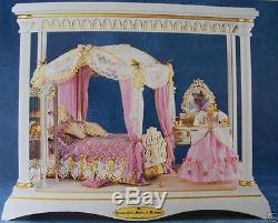 NIB Franklin Mint Cinderella Roombox Carole & Barry Kaye Miniatures 112 Scale