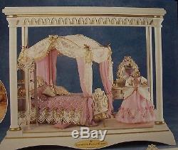 NIB Franklin Mint Cinderella Roombox Carole & Barry Kaye Miniatures 112 Scale