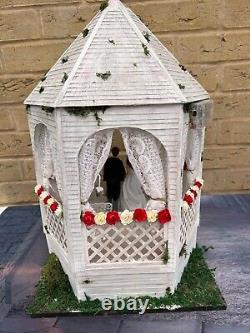 OOAK 1/12 Dolls House Miniature Wedding Gazebo Bride Groom Lights up Red White