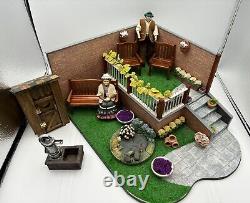 OOAK Dolls House Miniature Garden Room Box Diorama Dolls Flowers Pond Shed 112