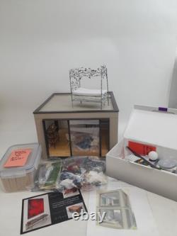 PRD Miniatures 112 Modern Dolls House with Furniture, Electrics and Accessories