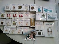 Petite Princess Dollhouse Furniture by Ideal Vintage 26+ pcs in orig bx + family