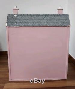 Pink/White Wooden Georgian 4 storey, dolls house-fully furnished inc 5 figurines