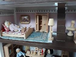Pink/White Wooden Georgian 4 storey, dolls house-fully furnished inc 5 figurines