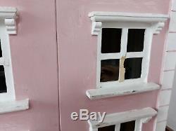 Pink/White Wooden Georgian 4 storey, dolls house-fully furnished inc 5 figurines