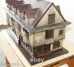 Rare Wooden Dolls House The Sparrow House, Ipswich F Tibbenham c1930