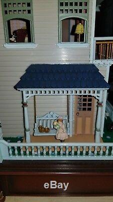 Rare-victorian-vignette-enesco-multi-action-musical-dollhouse-vintage