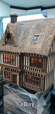 Robert Stubbs Large Tudor Dolls House