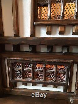 Robert Stubbs Tudor Dolls House Mansion