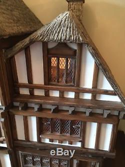 Robert Stubbs Tudor Dolls House Mansion