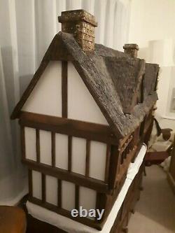 Robert Stubbs Tudor Manor Dolls House 1/12 Scale Used excellent condition