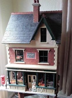SID COOKE VICTORIA STORES-1/12th SCALE-BUILT FROM NEW