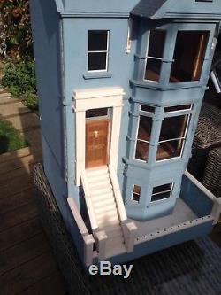San Francisco Town House Really Unusual Vintage Dolls House