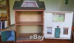 Small Antique German Theodore Heymann Dolls House c1910