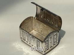 Sterling Silver Dolls House Miniature Treasure Chest Tooth Fairy Pot Pill Box