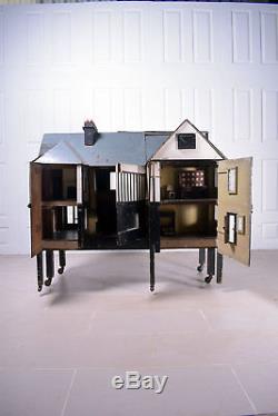 Stunning Antique Hand Made Scale Tudor Dolls House Mansion Furniture