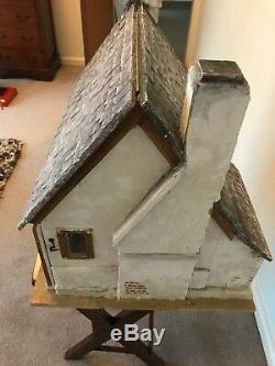 Stunning Handmade, Country Cottage Dolls House 360 degree finish Museum Quality
