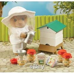 Sylvanian Families Calico Critters Beekeeper and Beehive Set