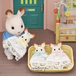 Sylvanian Families Calico Critters Deluxe Celebration Home Gift Set