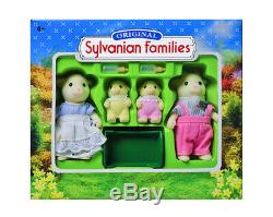 Sylvanian Families Calico Critters Nettlefield Goat Family