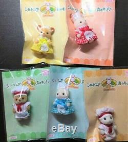 Sylvanian Families FOREST KITCHEN BABY CHEF WAITRESS SET Japan Calico Critters