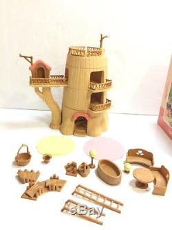 Sylvanian Families JP (Calico Critters US) Baby Square Big Tree House with Box